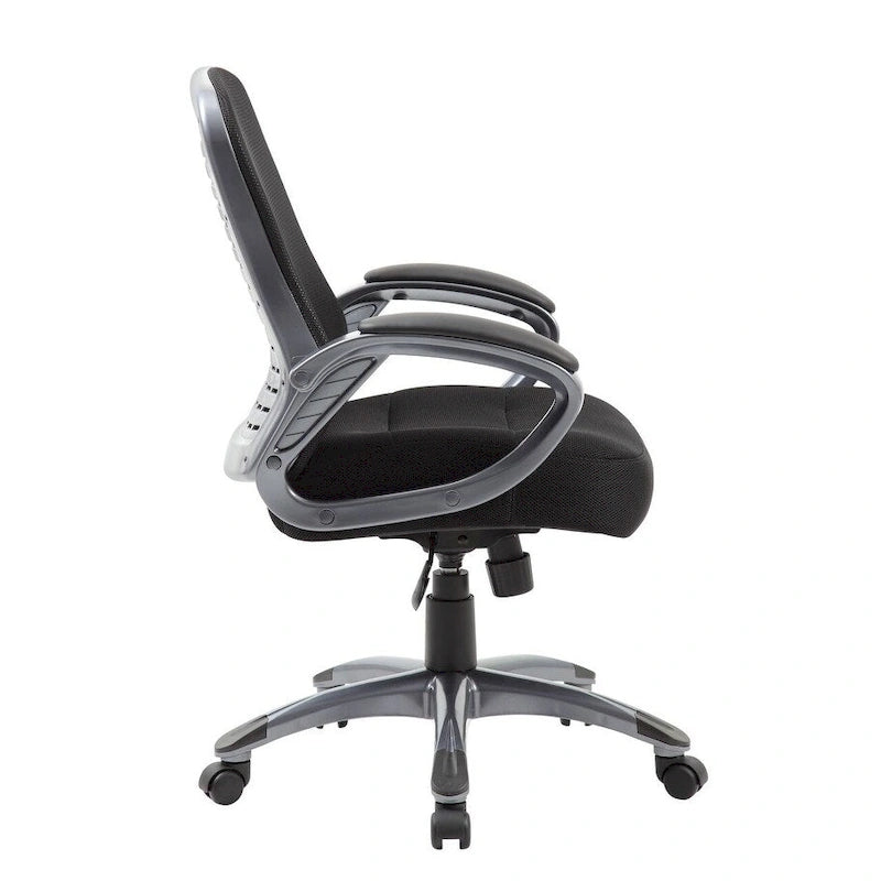 Chaise en maille à dossier haut nervuré