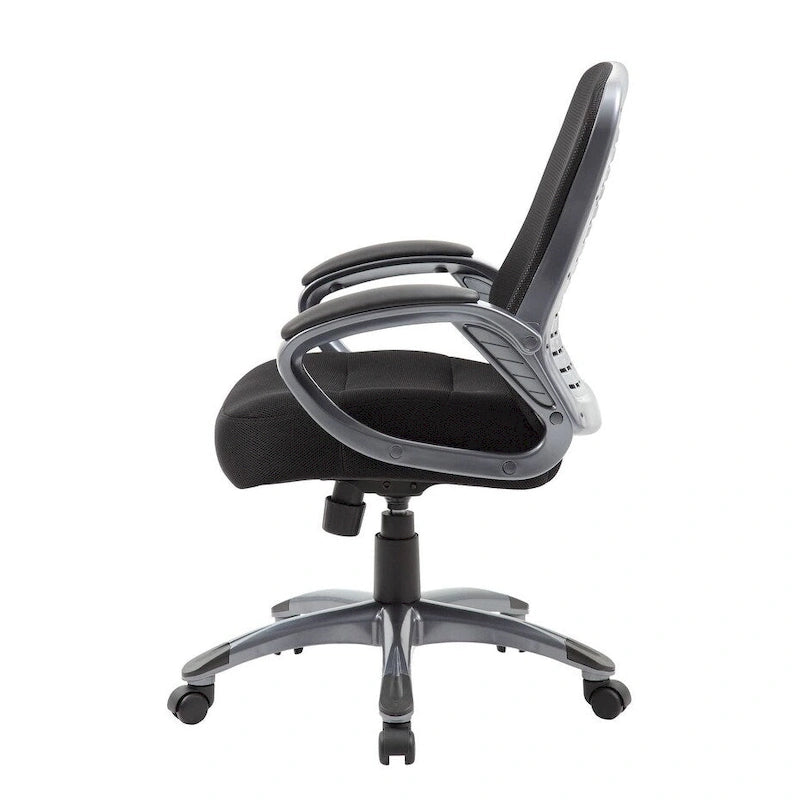 Chaise en maille à dossier haut nervuré